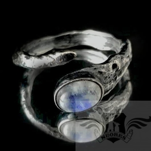 SREBRNA GAŁĄZKA Z KAMIENIEM KSIĘŻYCOWYM