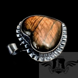 ZŁOTE SERCE LABRADORYTU