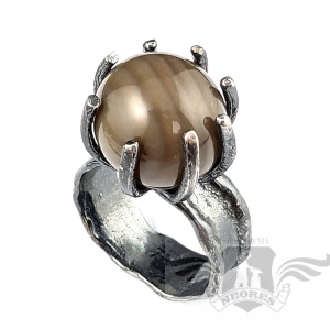 JOWISZ- KRZEMIEŃ PASIASTY