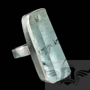 AKWAMARYN Z TURMALINEM