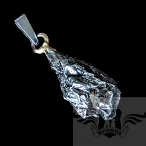 Z KOSMICZNYM METEORYTEM