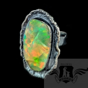 TĘCZOWA WIOSNA- OPAL
