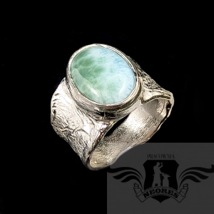 CZUĆ MIĘTĘ! LARIMAR