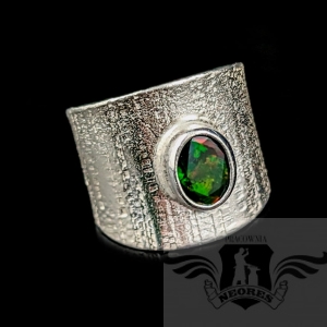 BLACK OPAL