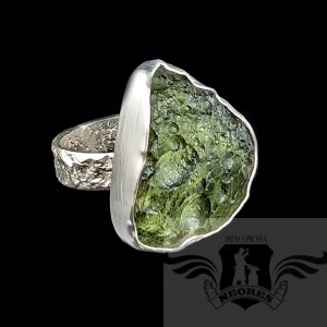 KROPLĄ DESZCZU- MOŁDAWIT