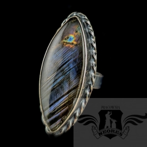 ROMANTYCZNA MARKIZA LABRADORYTU