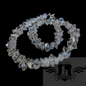 NASZYJNIK Z HERKIMERÓW