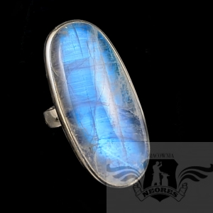 WIELKI BŁĘKIT- KSIĘŻYCA