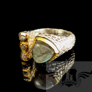 LABRADORYT I DIAMENTY