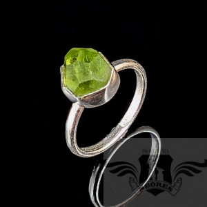 WIOSNA- PERIDOT W BLASKU SREBRA