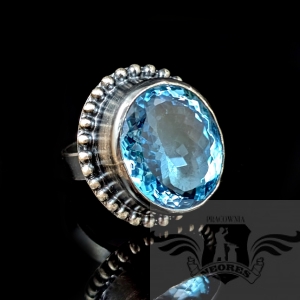 KRÓLOWA NIEBIOS- TOPAZ