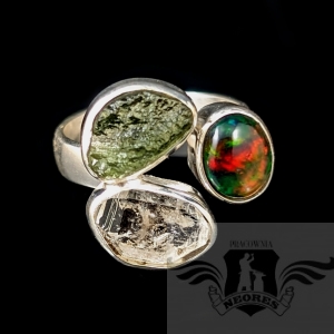 MINERALNA ENERGIA- MOŁDAWIT OPAL HERKIMER