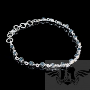 DELIKATNA BRANSOLETA- SUROWE DIAMENTY