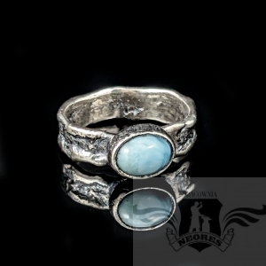 PRZEWROTNY LARIMAR